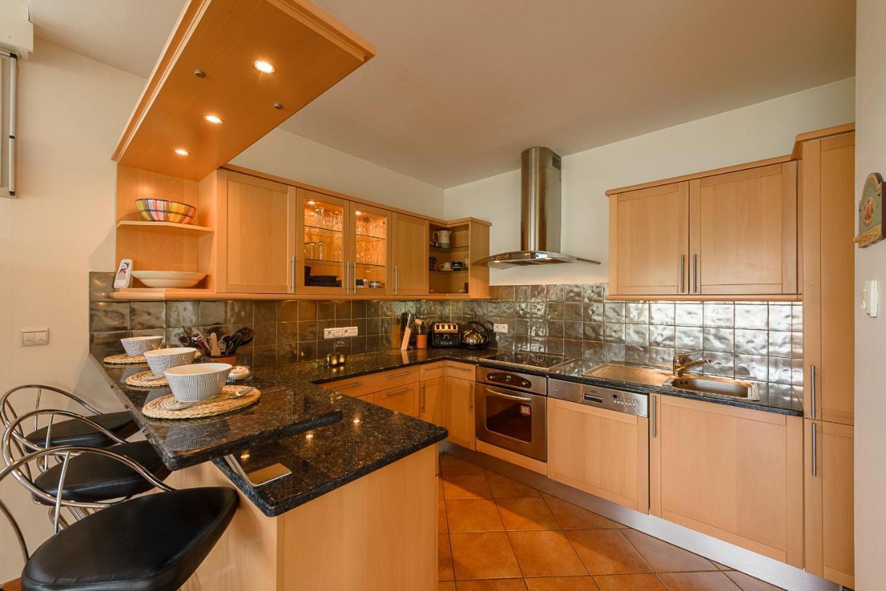 L'Hermitage, 3 Appartements Avec Terrasse, Vue Lac, Parking Et Piscine, Lla Selections By Location Lac Annecy Таллуар Екстер'єр фото